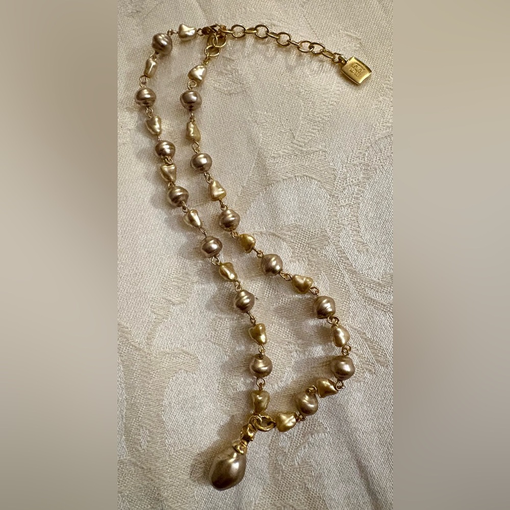 Elegant Gold-Tone Beaded Necklace with Pendant Vintage Givenchy Signed